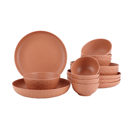 Just Feed Me by Jessie James Decker 16-Piece Melamine Dinnerware Set, Terracotta Rose